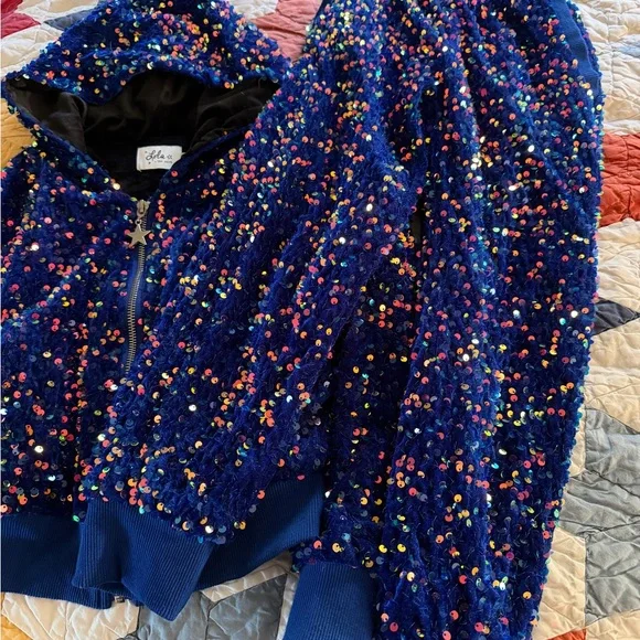 Lola + The Boys Sparkling Blue Sequin Set - Picture 2 of 4